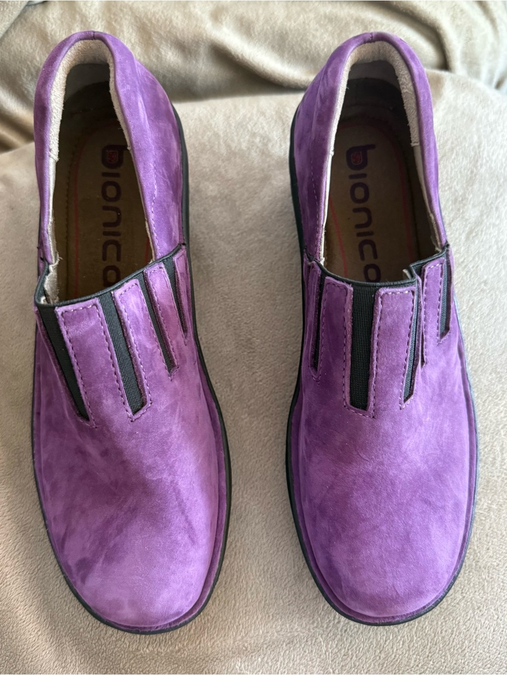 Bionica Purple Suede Slip-On Shoes women’s size 7